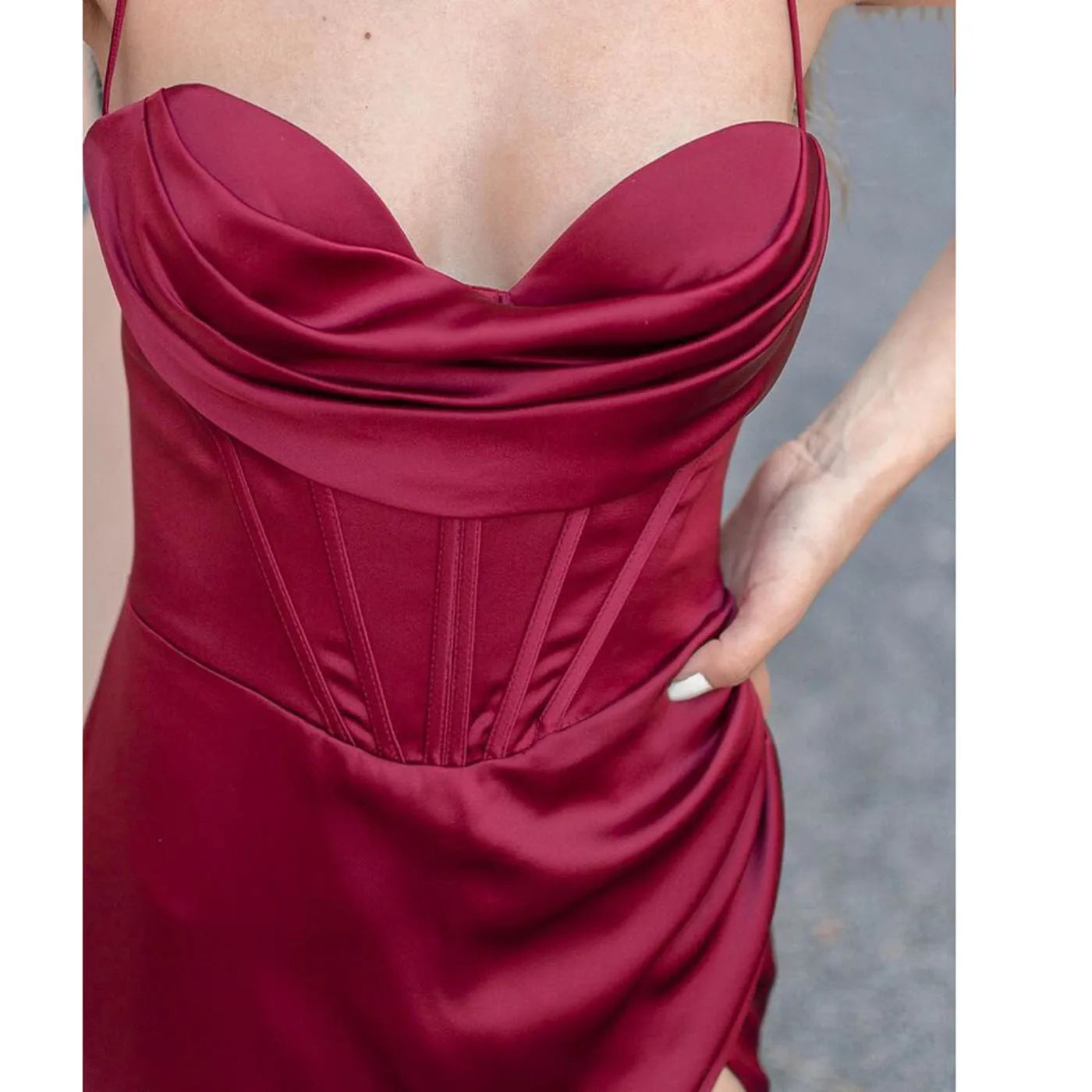 Robe rouge femme satin